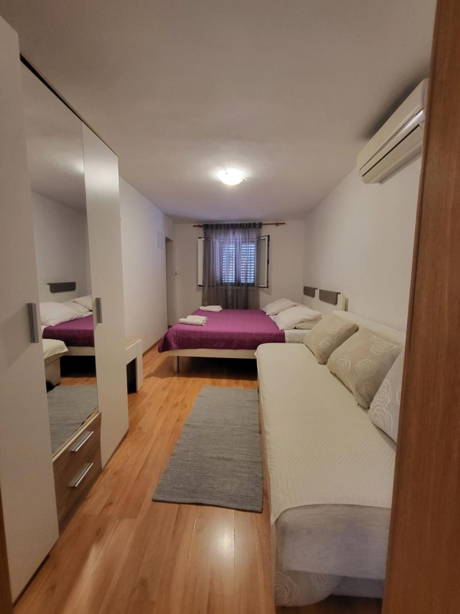 Guest Accomodation Žura Skradin Exteriér fotografie